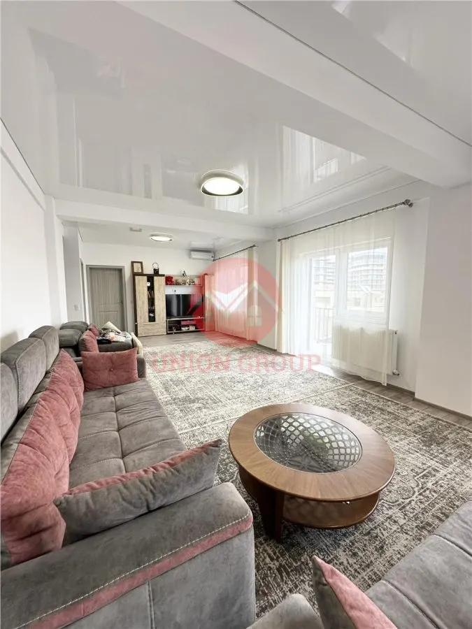 Apartament 3 camere Năvodari - poza 1