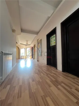Casă 7 camere Vișan - poza 15