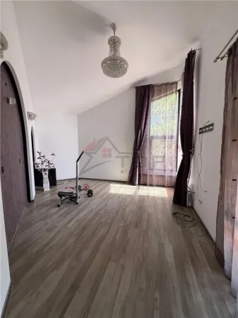 Casă 7 camere Vișan - poza 19
