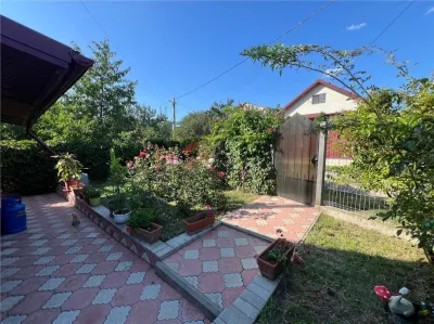 Casă 4 camere Lețcani - poza 5