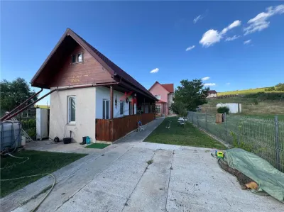 Casă 4 camere Lețcani - poza 10