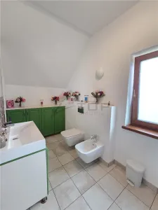 Casă 7 camere Voinești - poza 20