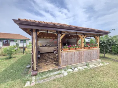 Casă 7 camere Voinești - poza 5