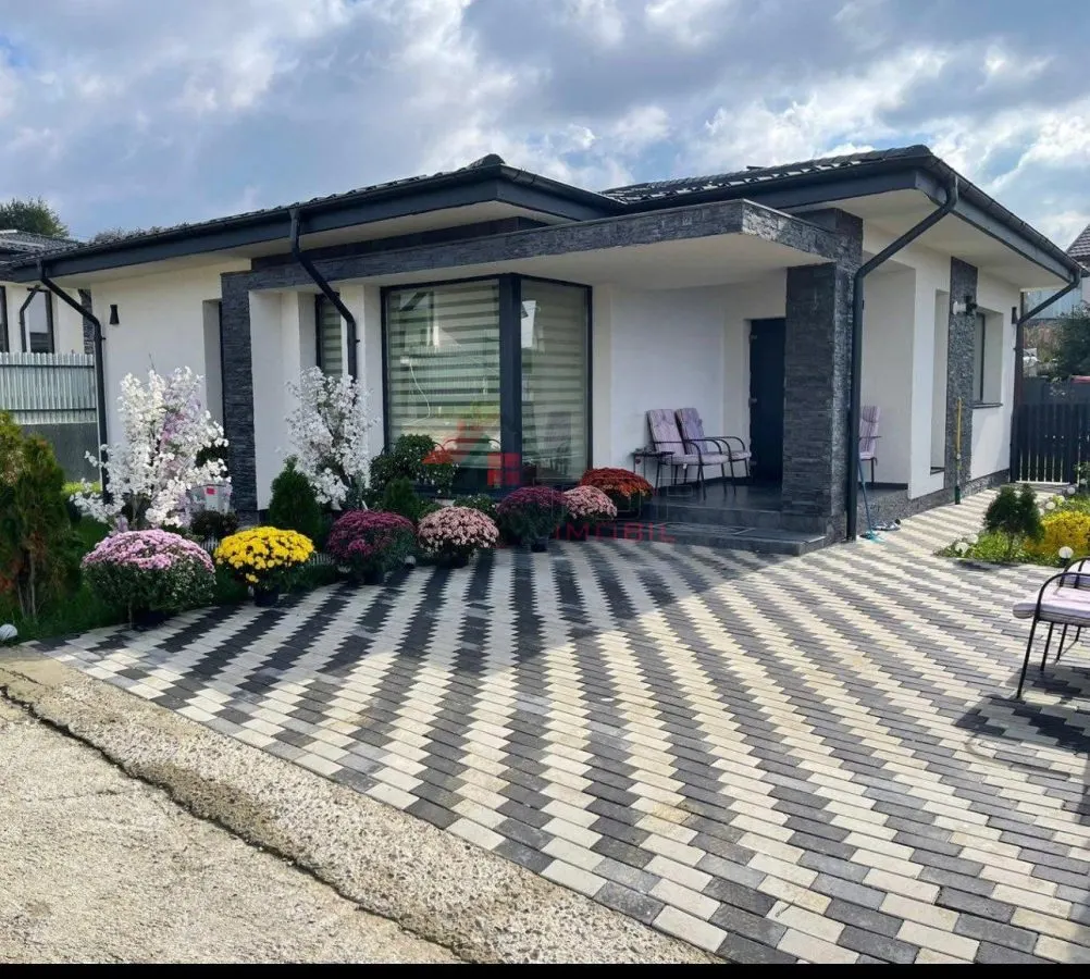Casă 3 camere Vișan - poza 1