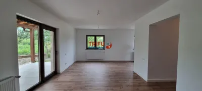 Casă 4 camere Alba Iulia - poza 2