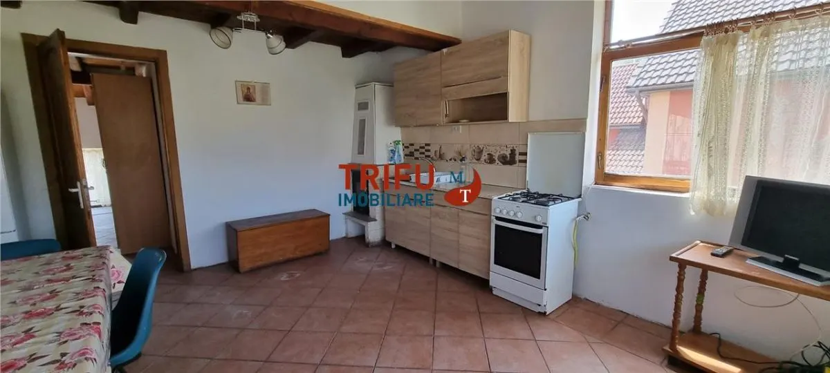 Apartament 3 camere Alba Iulia - poza 1