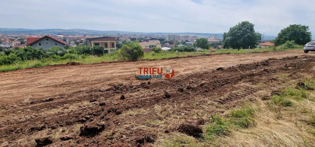 Teren Alba Iulia - poza 1