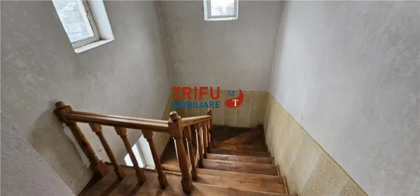Casă 8 camere Ampoița - poza 12