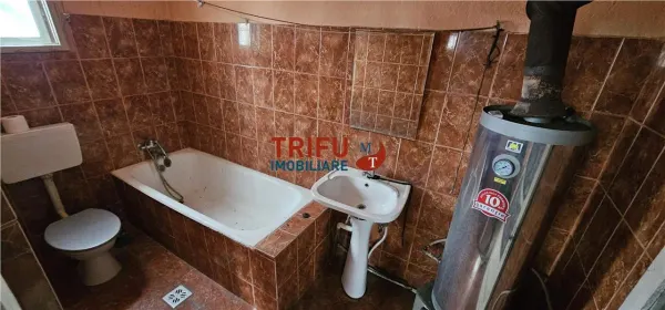 Casă 8 camere Ampoița - poza 16