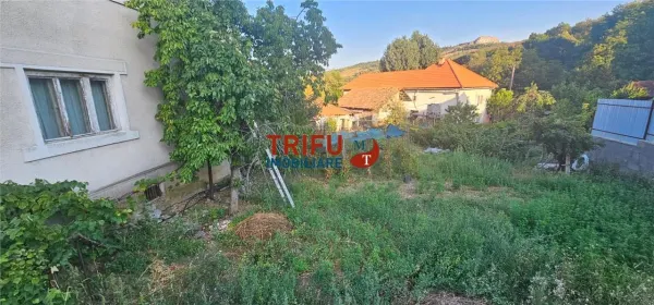 Casă 8 camere Ampoița - poza 8