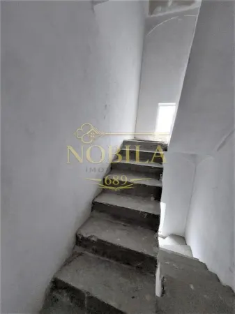 Casă 7 camere Onești - poza 12