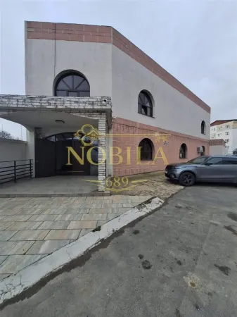 Spațiu comercial Onești - poza 1