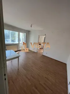 Apartament cu 3 camere etaj 1, Calea Bucuresti, Brasov - Brasov
