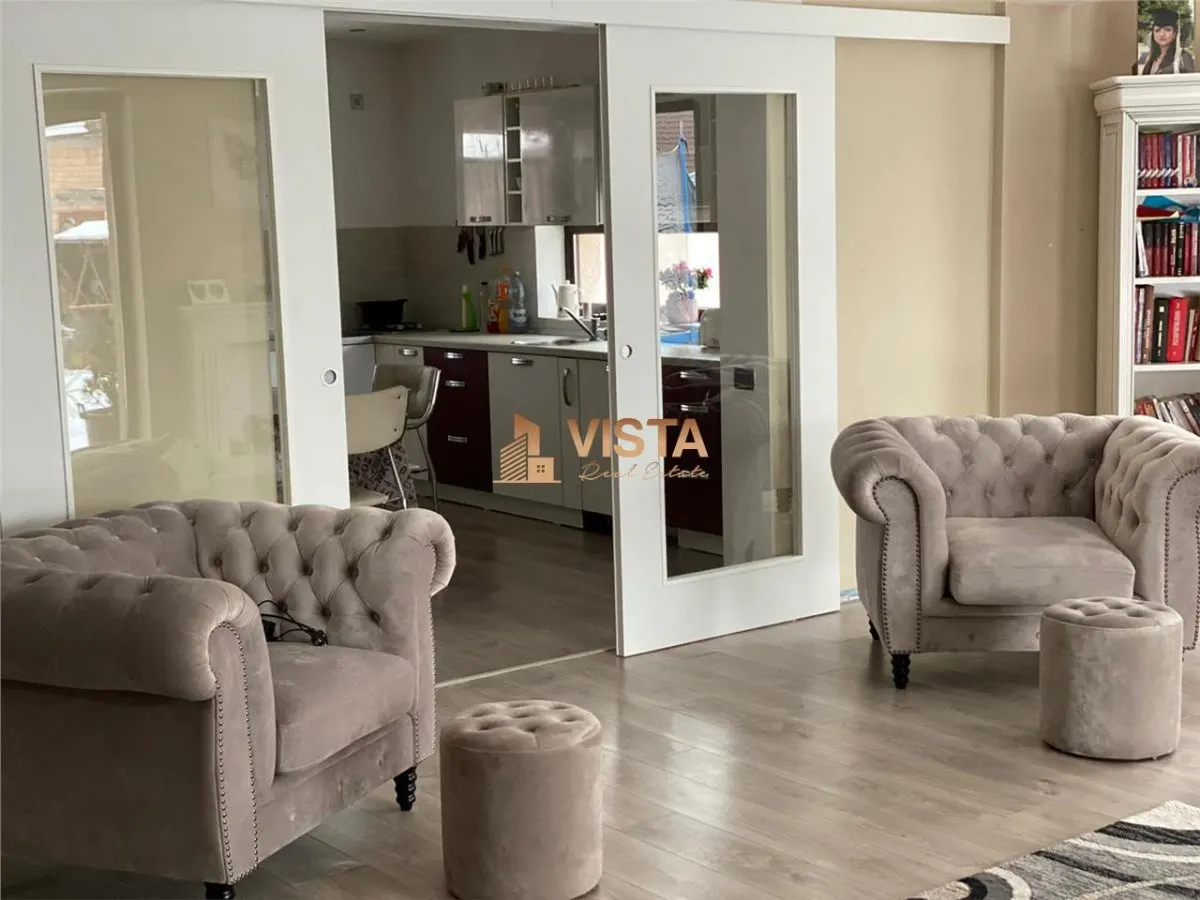 Casă 6 camere Tărlungeni - poza 1