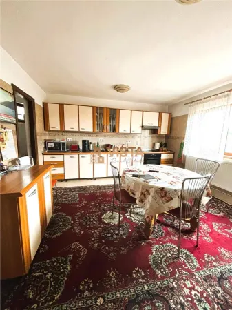 Casă 5 camere Sânpetru - poza 1