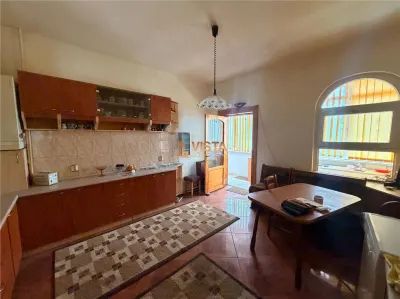 Casă 6 camere Brașov - poza 11