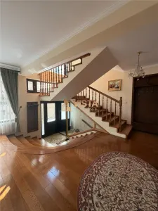 Casă 14 camere Brașov - poza 2