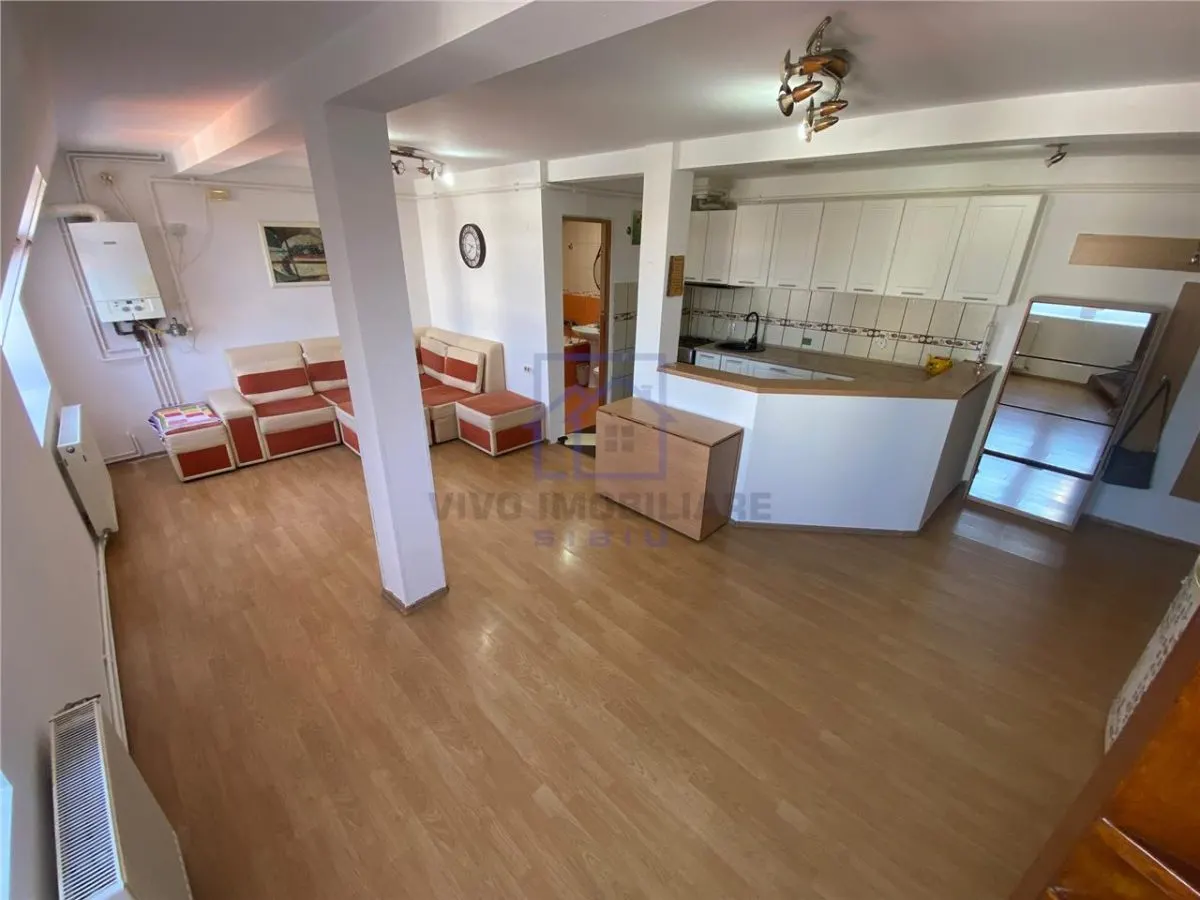 Apartament 4 camere Sibiu - poza 1