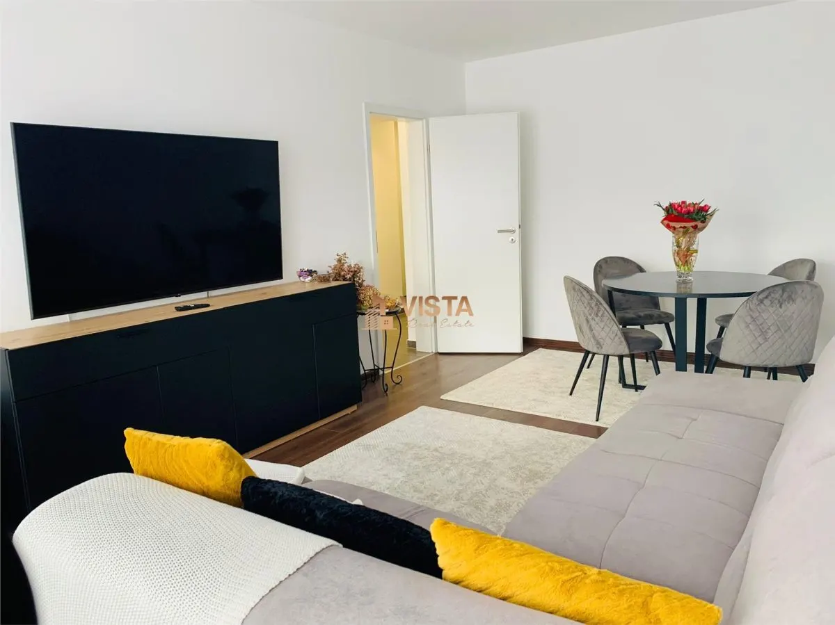 Apartament 2 camere Brașov - poza 1