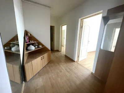 Apartament ecomandat cu 3 camere 60 mp, Calea Bucuresti, Brasov - Brasov