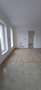 Casa NOUA Individuala cu 700 mp la 35 Km de Timisoara - Varias