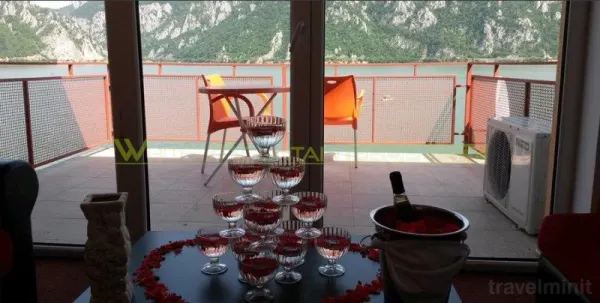 Hotel/Pensiune Dubova - poza 6