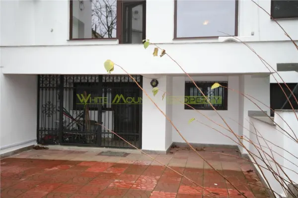 Casă 8 camere Balotești - poza 2