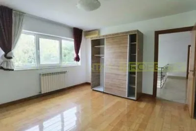 Casă 6 camere Voluntari - poza 9