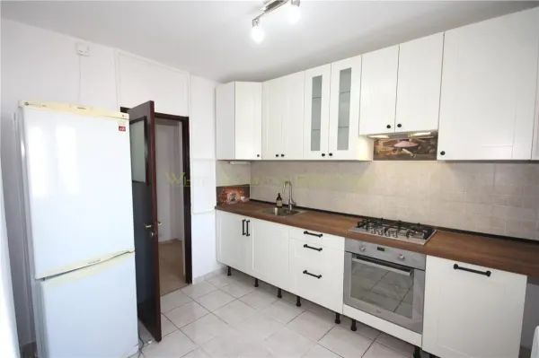 Apartament 3 camere București - poza 1