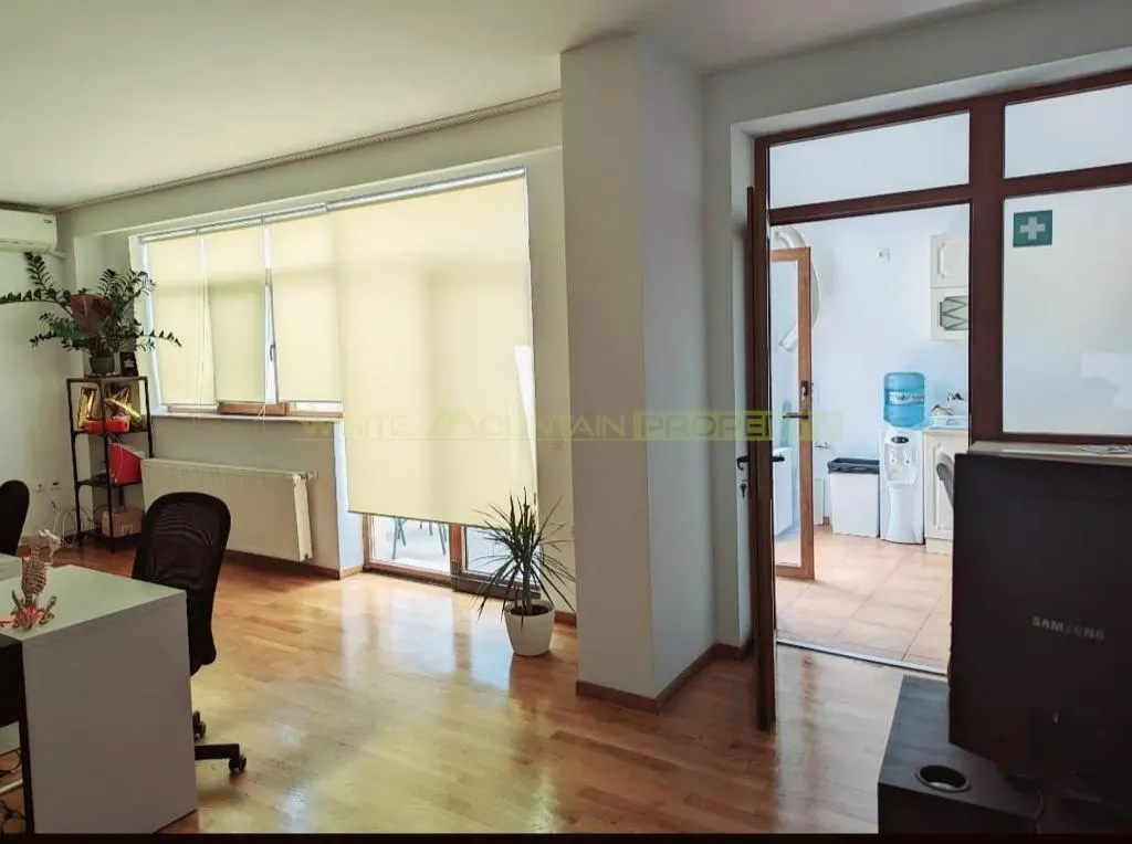 Apartament 3 camere București - poza 1