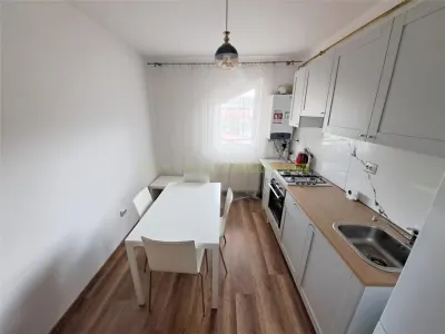 Apartament 4 camere Florești - poza 9
