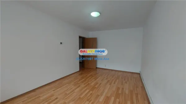Apartament 3 camere Botoșani - poza 12