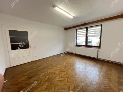 Casă 3 camere Sibiu - poza 2