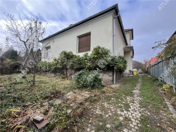 Casă 4 camere Sibiu - poza 1