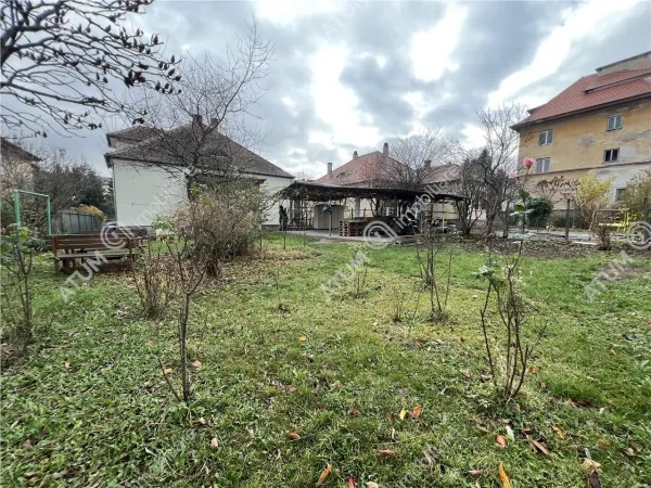 Casă 4 camere Sibiu - poza 2