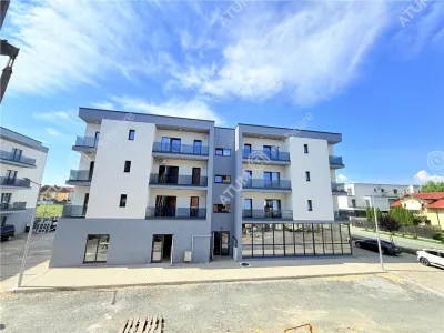 De vanzare apartament la cheie cu 2 camere 51 mp utili zona Pictor Brana din Selimbar - Sibiu
