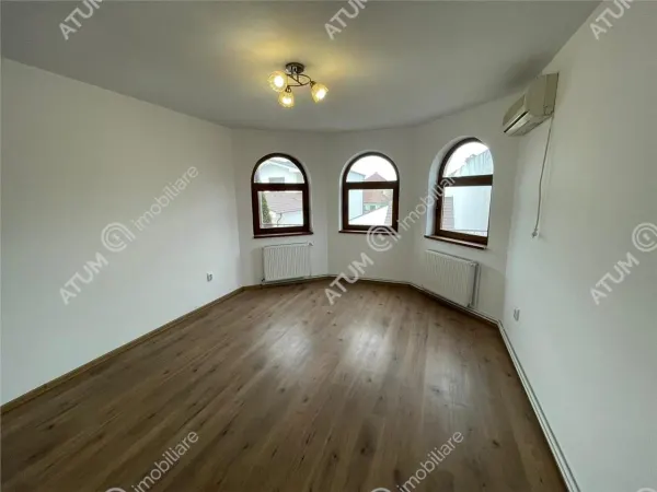 Casă 10 camere Sibiu - poza 2