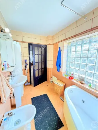 Casă 5 camere Sibiu - poza 24