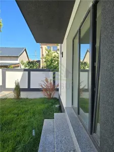 Casă 5 camere București - poza 3