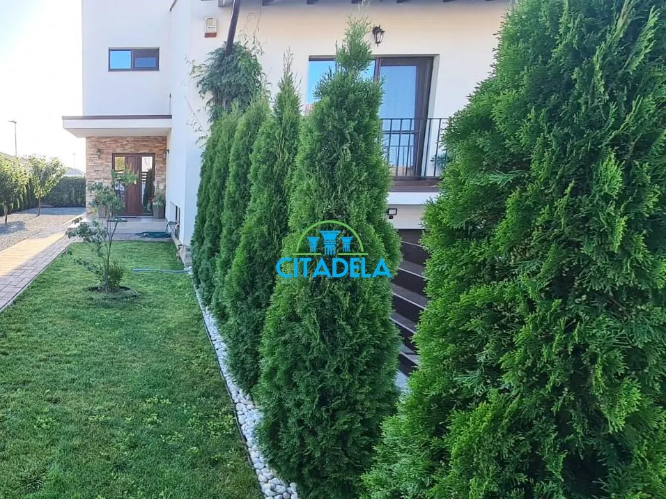 Casă 4 camere Alba Iulia - poza 1