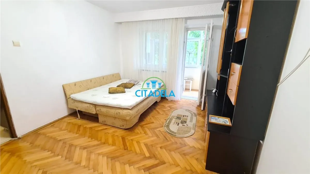 Apartament 2 camere Alba Iulia - poza 1