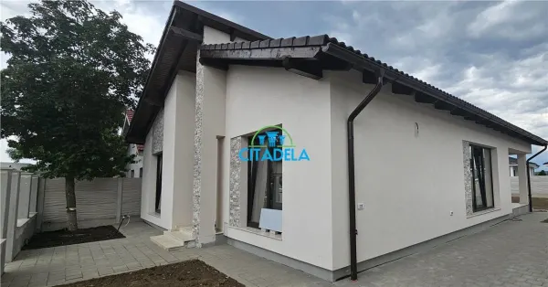 Casă 4 camere Alba Iulia - poza 1