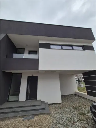 Casă 4 camere Sebeș - poza 1