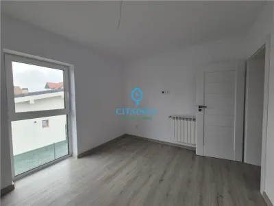 Casă 4 camere Sebeș - poza 19