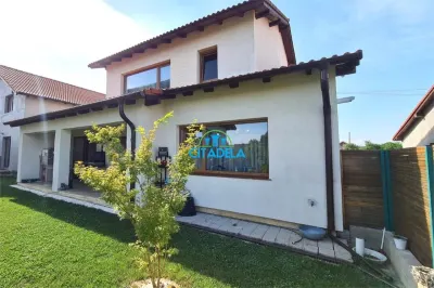 Casă 4 camere Alba Iulia - poza 1