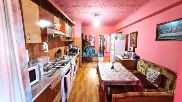 Apartament 3 camere Alba Iulia - poza 1