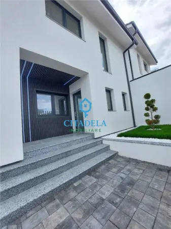 Casă 4 camere Alba Iulia - poza 1