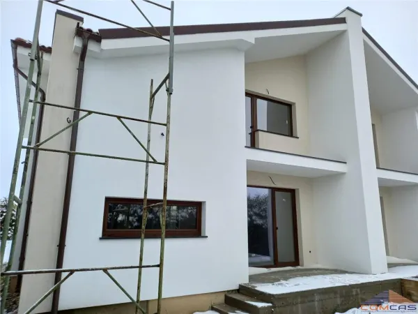 Casă 4 camere Satu Mare - poza 2