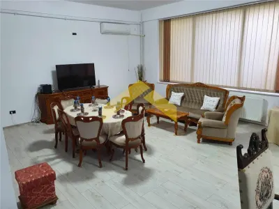 Casă 15 camere Arad - poza 15