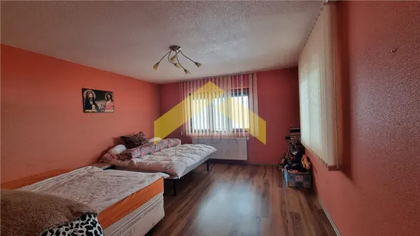 Casă 5 camere Zadareni - poza 8